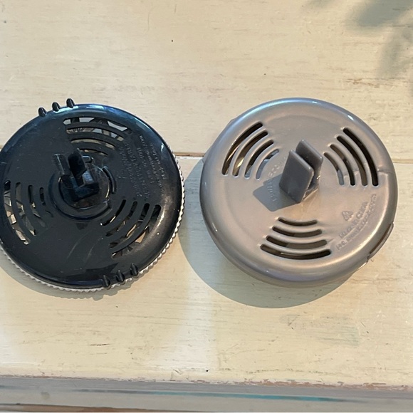 Bath & Body Works Silver & Gold  Scentportable Car Vent Clips - Picture 2 of 7